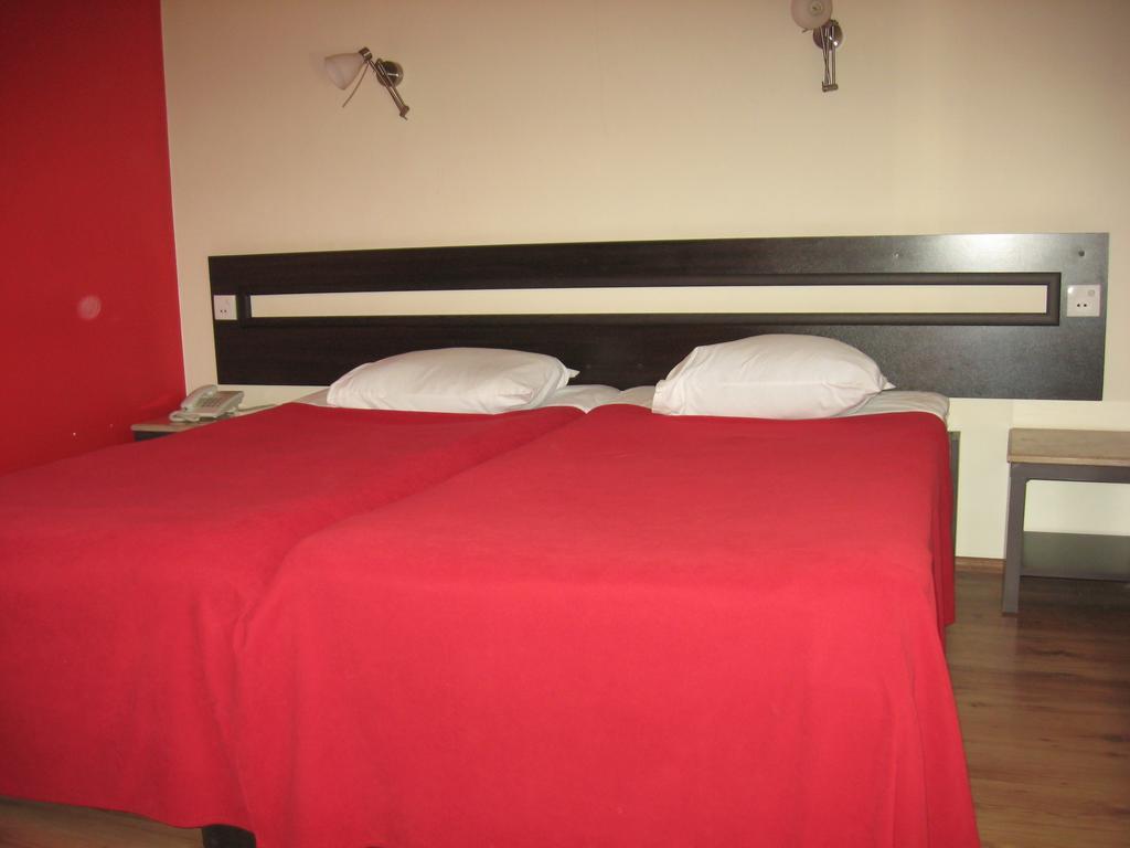 Light House Hotel Batumi Luaran gambar